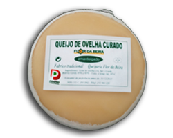 Buttery ripened sheep�s cheese
